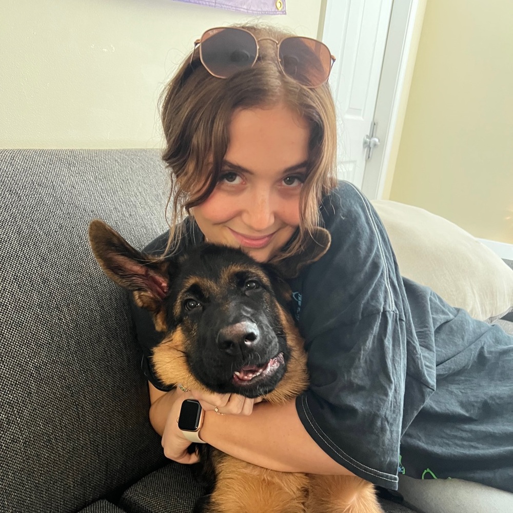 Meet your Posher, Emma